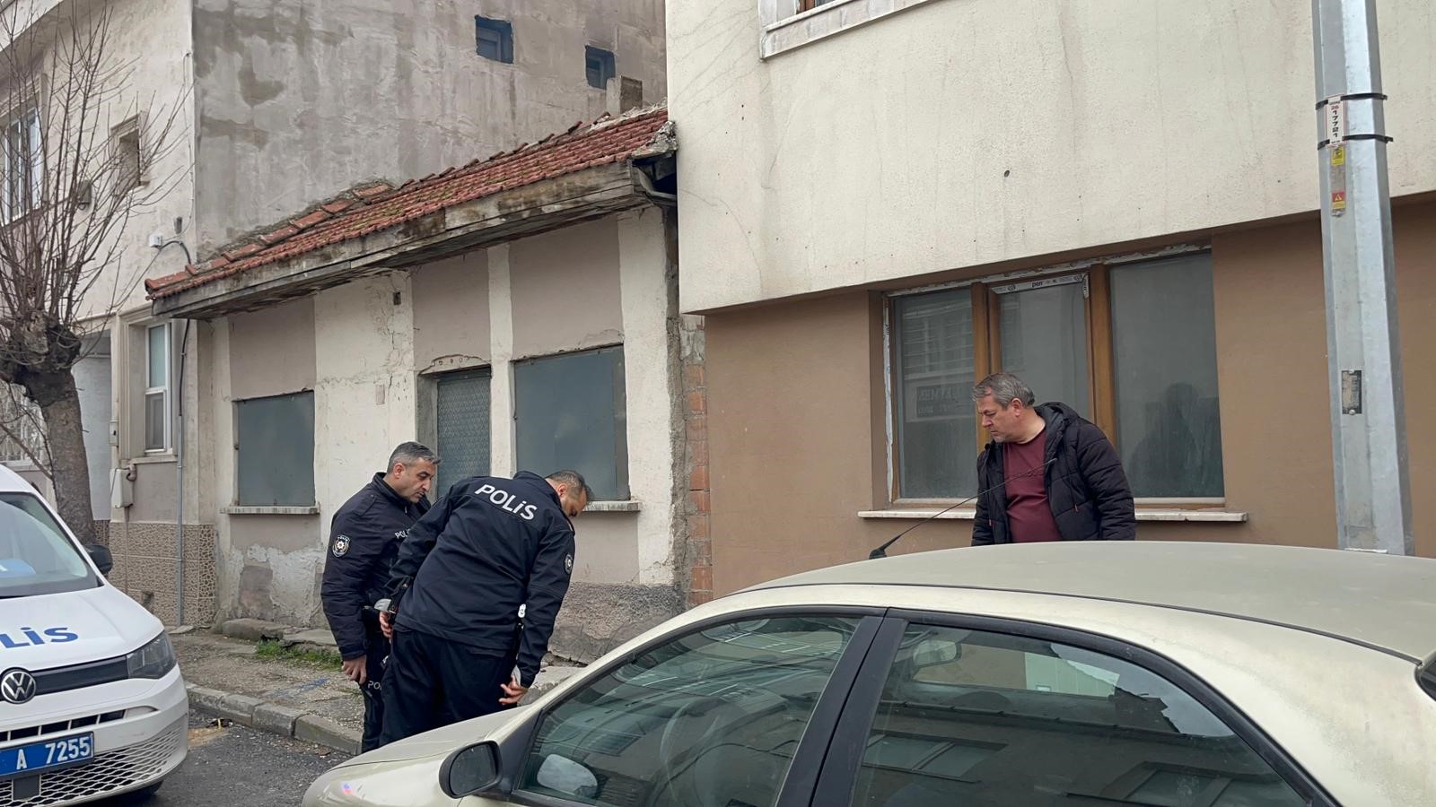 Yürek Burkan Olay 12 Yaşındaki Çocuk Camdan Aşağı Düştü (3)