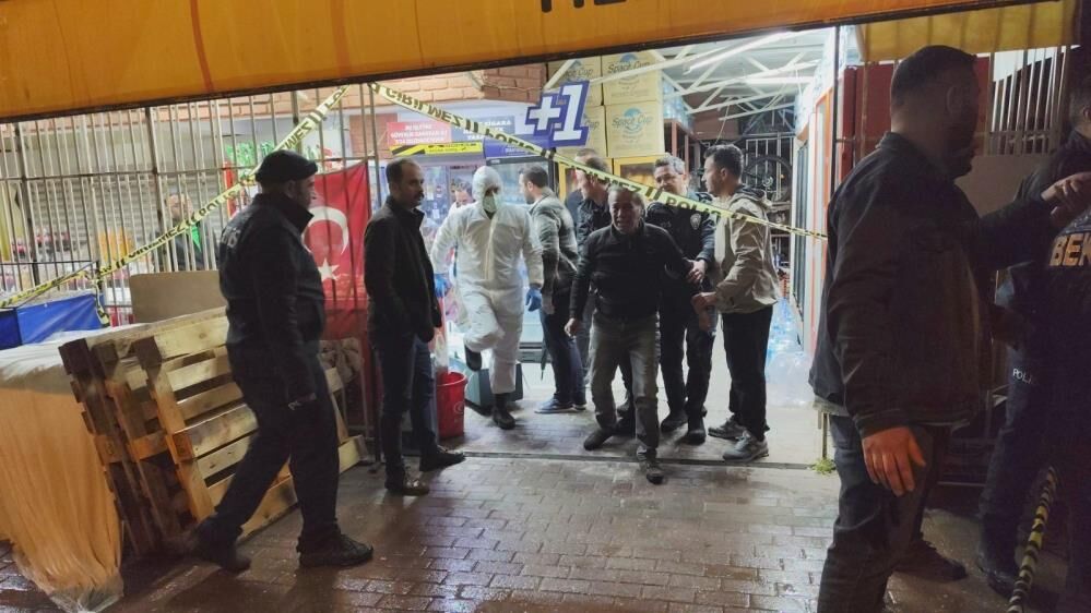 19 Yasindaki Hasanin Son Anlari Market Cinayetinin Goruntuleri Ortaya Cikti (7)