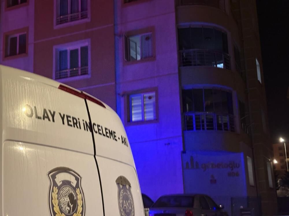 2 Kattan Duserek Hayatini Kaybetti Esini Goren Yasli Adam Yikildi (3)