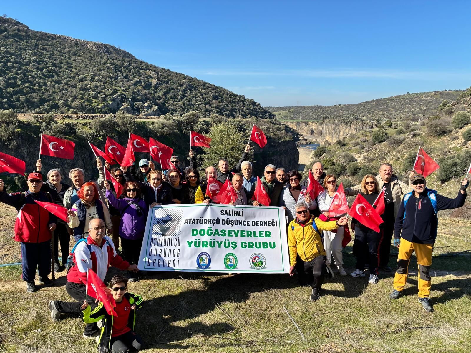 25962924 937C 4155 B1A0 7F6Affb8Ac8A