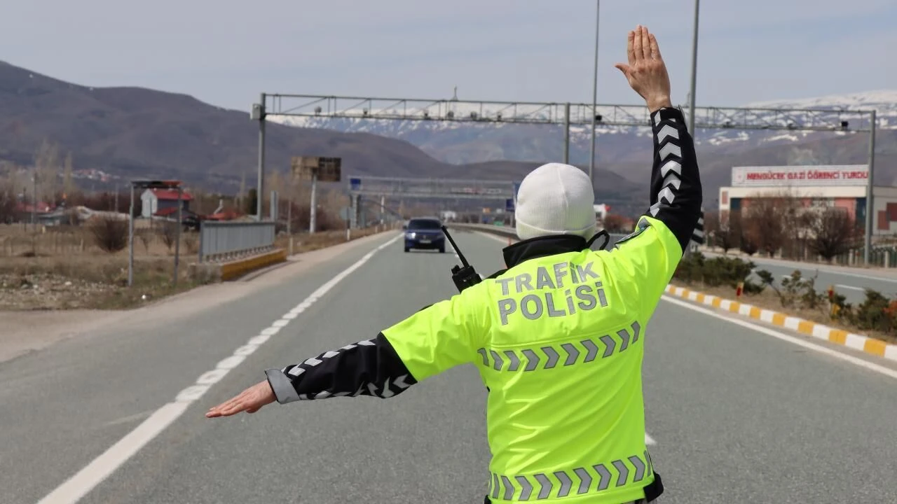 30 Dakikada Bir Güncelleniyor Canlı Trafik Denetimi Verileri