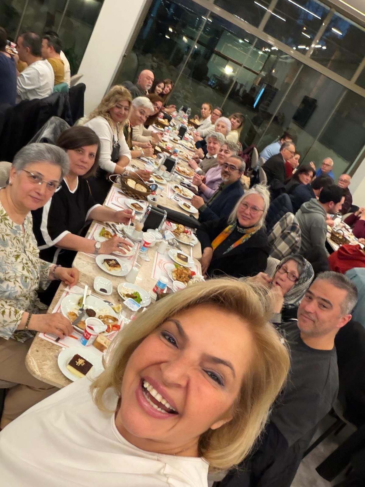 4B0861Be 4080 4955 921E C55Be18C5F82