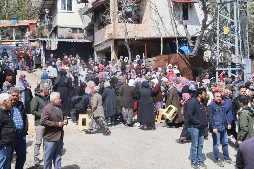 5 Aylik Evlilik Aciyla Bitti 19 Yasindaki Hamile Gelin Hayata Tutunamadi (5)