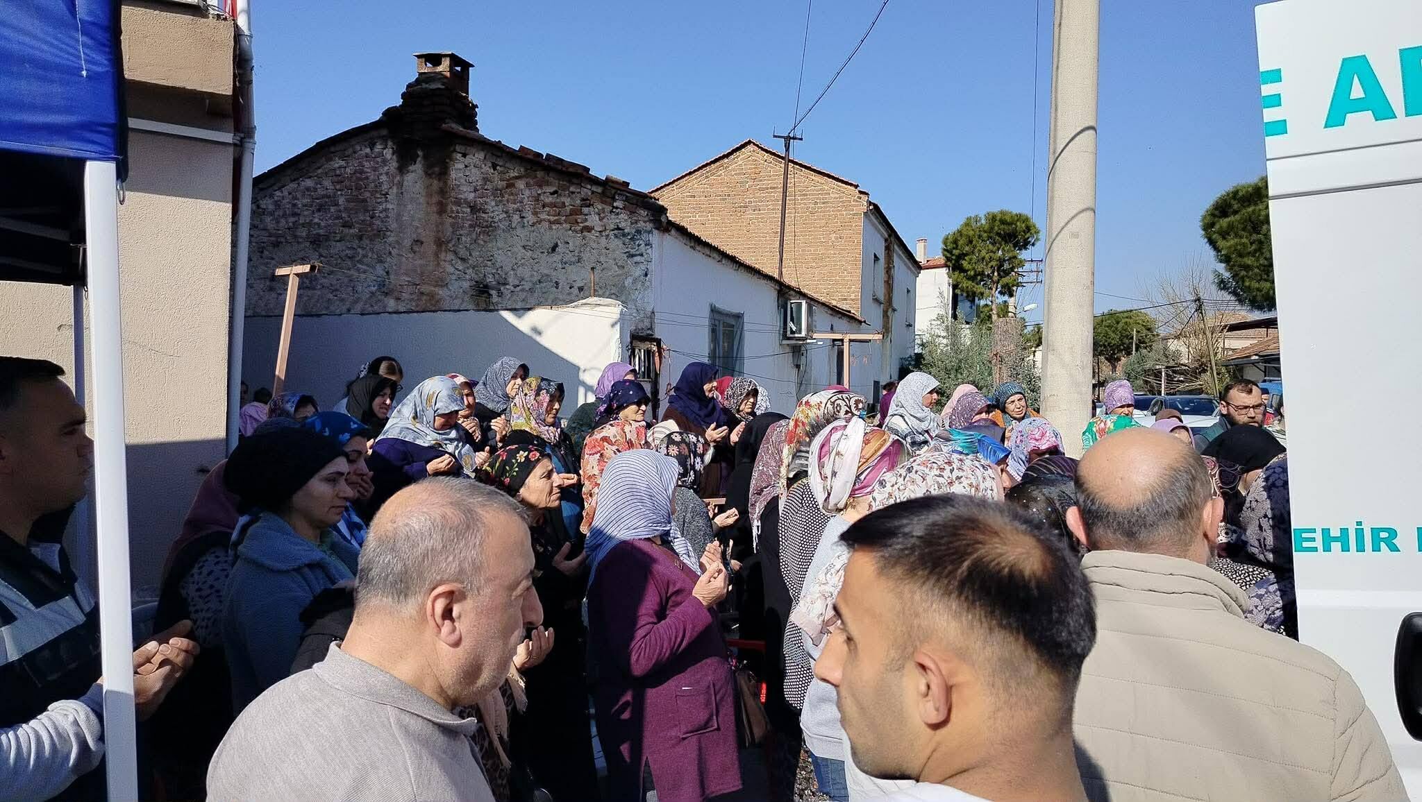 658697867 963564946328477 4804516640687062943 N