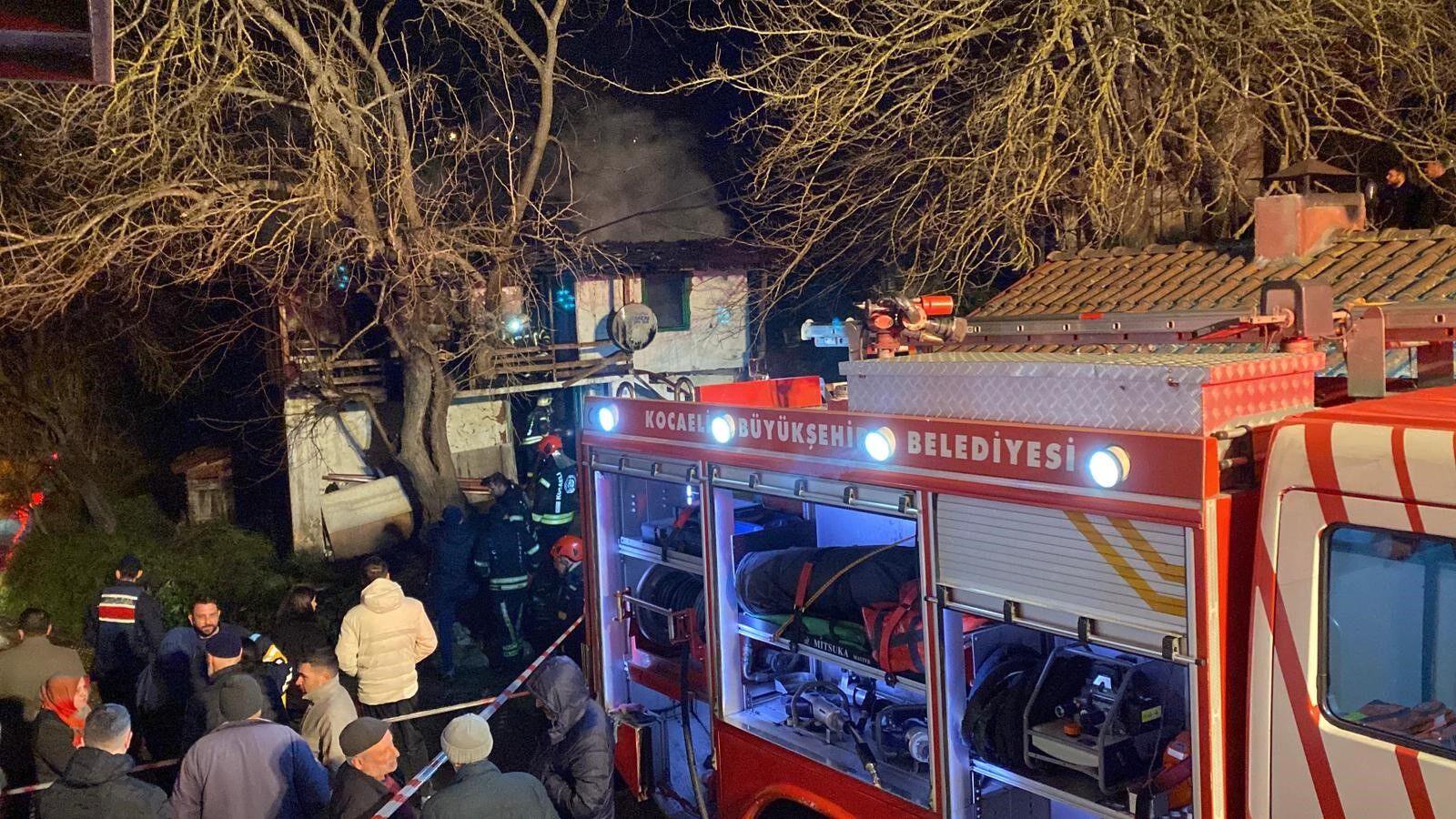 Aci Olum 71 Yasindaki Adam Alevlerin Arasinda Can Verdi (3)