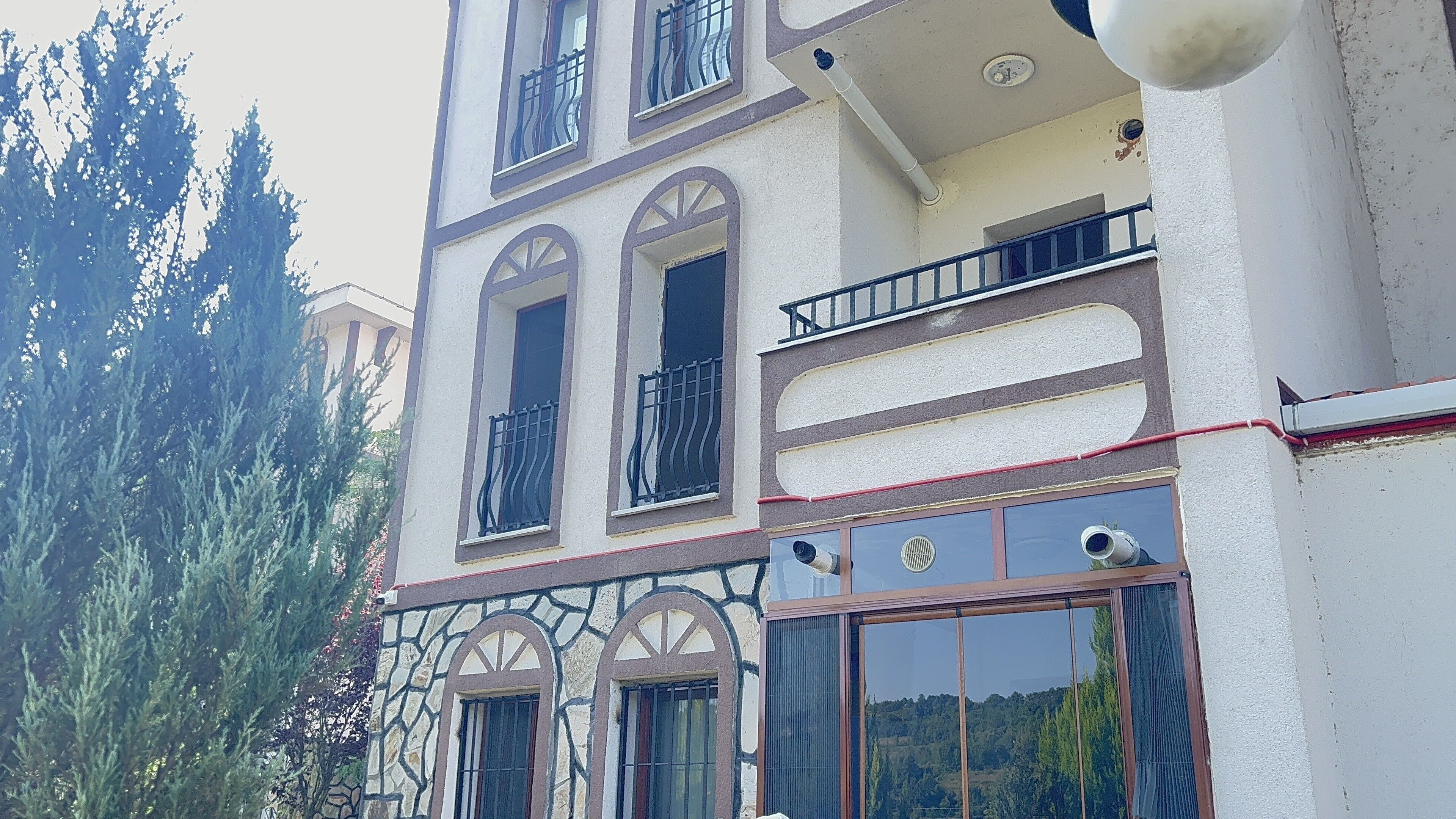 Anne Ve Anneannesini Parcalara Ayirip Camdan Atmisti Rabianin Cezasi Belli Oldu (3)