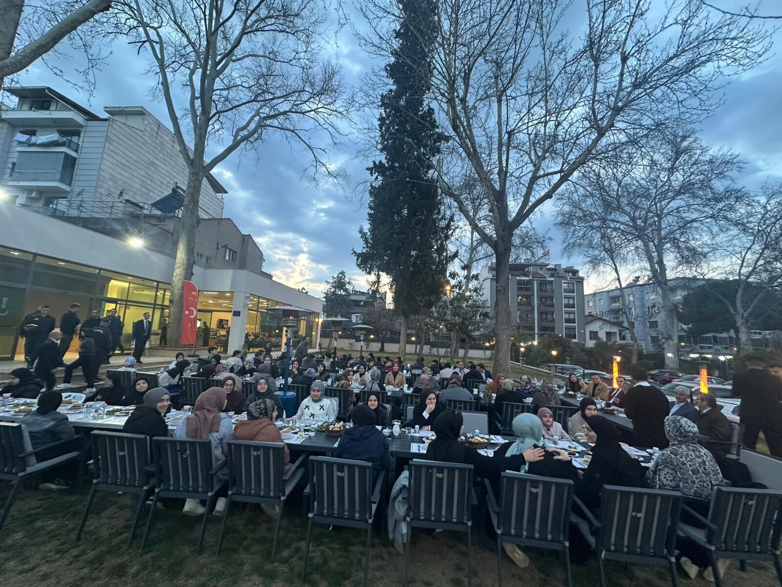 B1730327 Db1D 4Ff0 B4Fd 6C7A053914D9