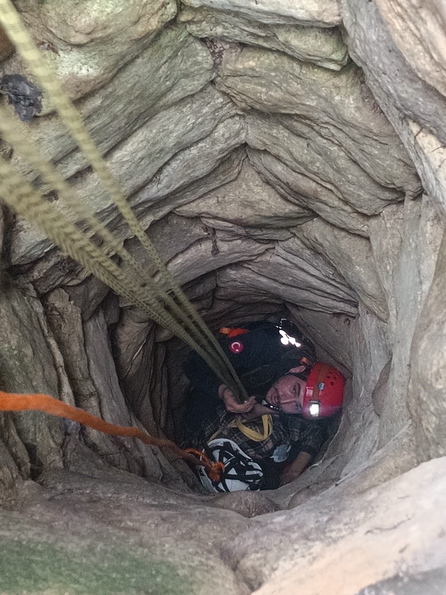 Bahcedeki Su Kuyusu Kabusa Dondu 94 Yasindaki Adam Kuyuya Dustu (2)