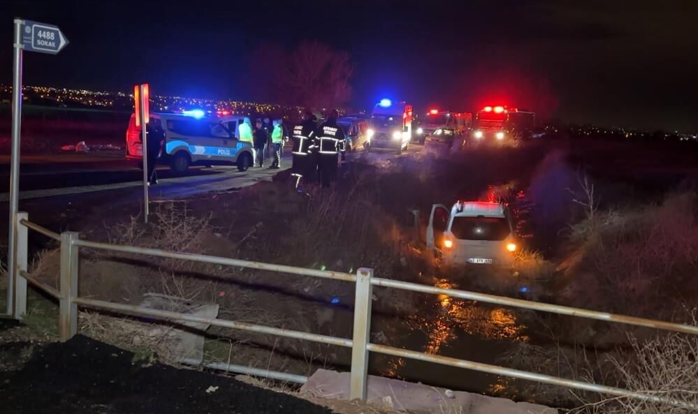 Ben Avukatim Dedi Polisleri Alkisladi Polis Kovalamacasi Kanala Ucmakla Bitti (5)