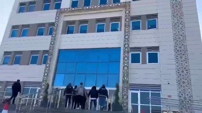 Canakkale Merkezli Operasyon Manisa Ve Izmirde 4 Tutuklama (2)