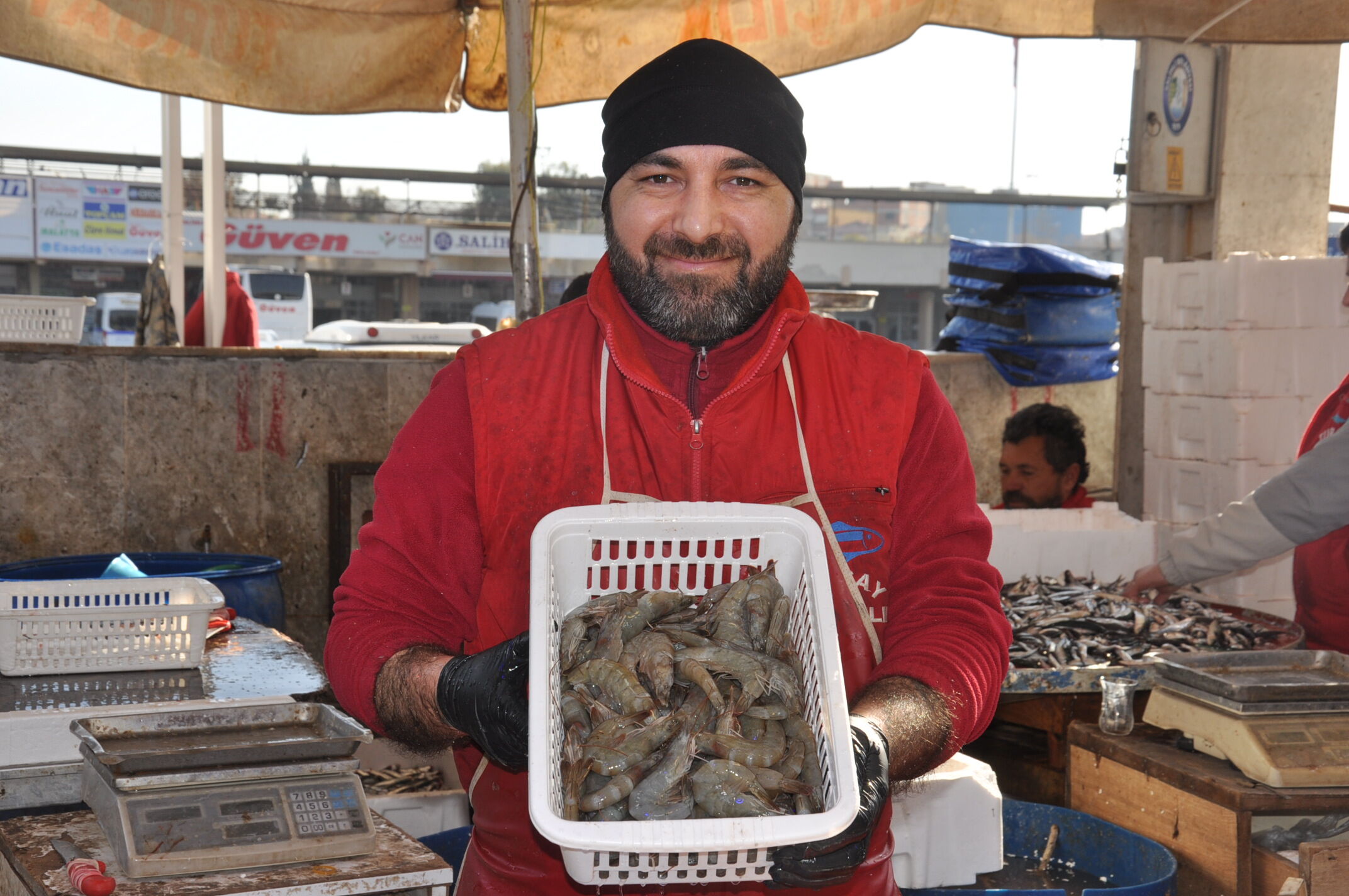 Çarşamba Balik Pazari Sali̇hli̇ (7)