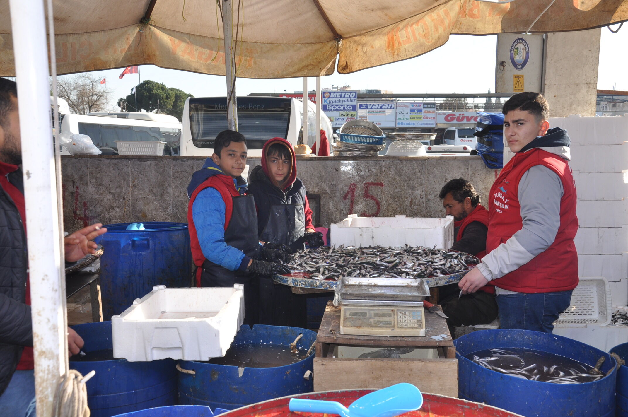 Çarşamba Balik Pazari Sali̇hli̇ (8)