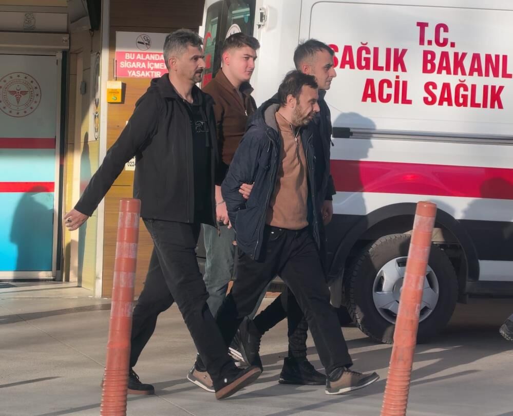 Dedektif Gibi Takip Arac Hirsizi Kameralardan Kacamadi (5)