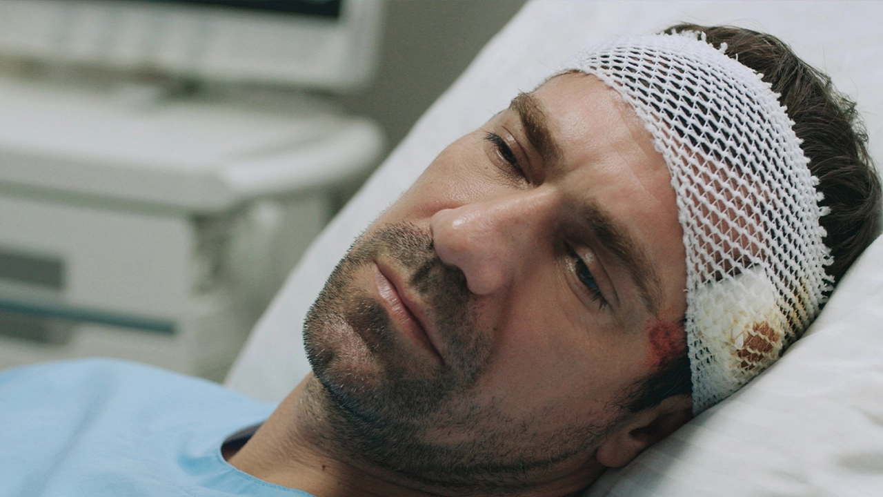 Doktor Başka Hayatta İnan Kimdir-1