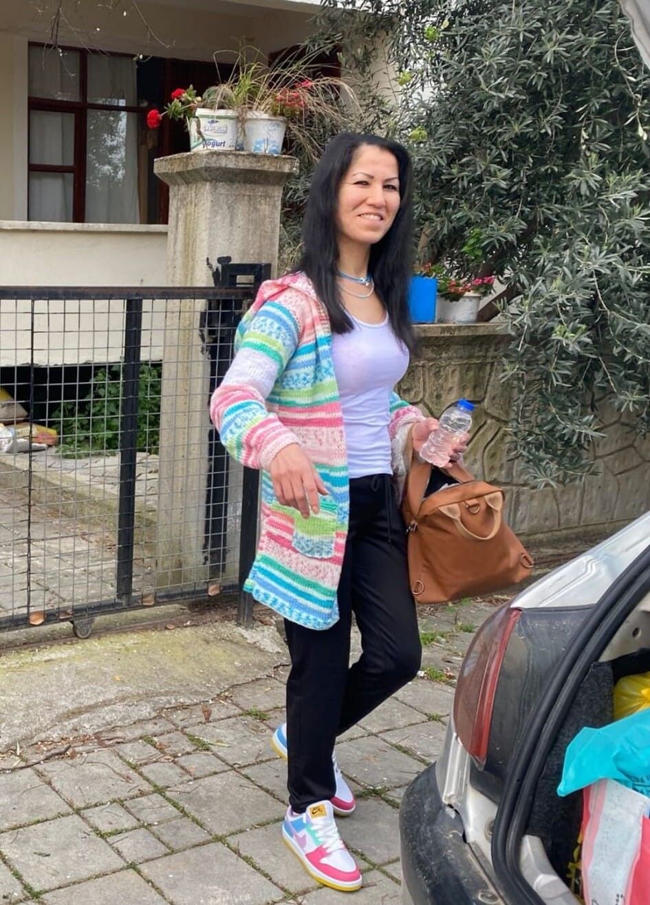 Dunya Kadinlar Gunu Kanli Basladi Tartisma Cinayetle Sonuclandi Kendini Savunmasi Sekl (3)