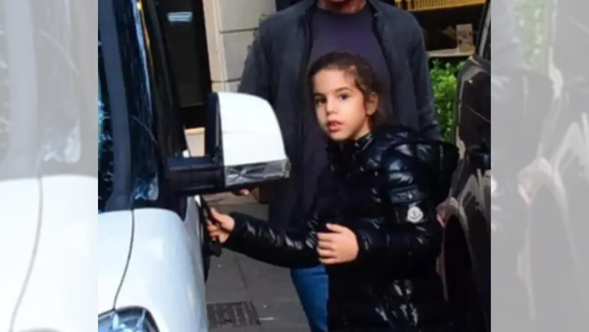 Ebru Gündeş’in Kızı Kimdir-1