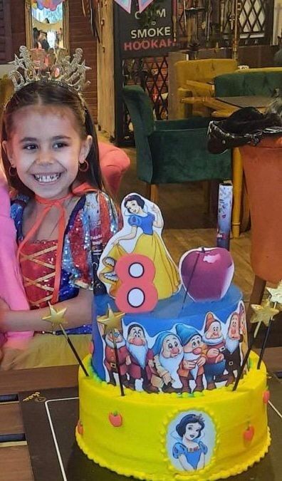 El Freni Unutuldu Otomobil Yokus Asagi Indi 1 Olu 2 Agir Yarali Kaza Guvenlik Kamerasinda (1)-1