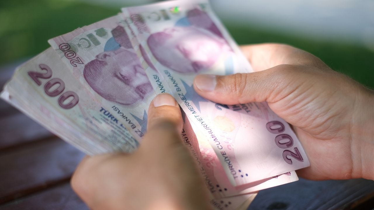 Emekli Maaşı Zammı Neye Göre Belirleniyor