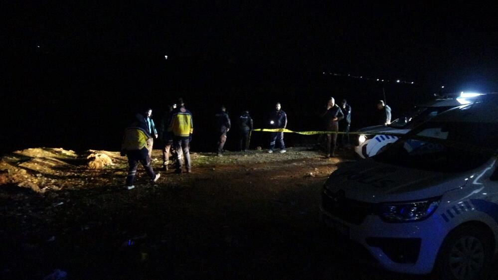 Gece Yarisi Cesedi Bulunan Sahsin Bogulma Ani Kamerada (5)