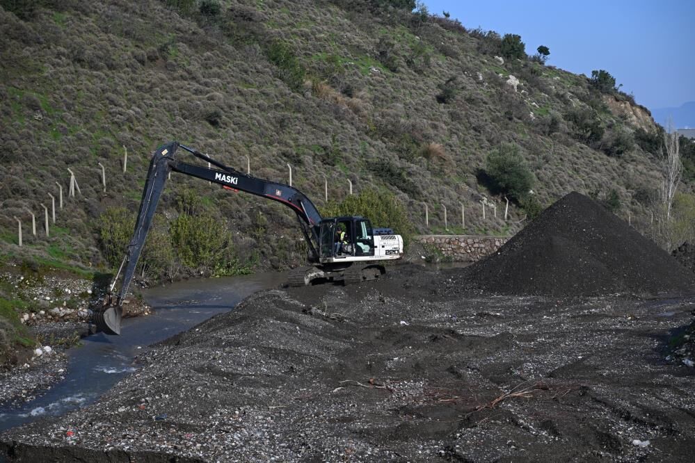 Httpswww.sektorgazetesi.com.trmanisada Kirtik Deresinde Taskin Onlemi Maskiden Hizli Mudahale (2)