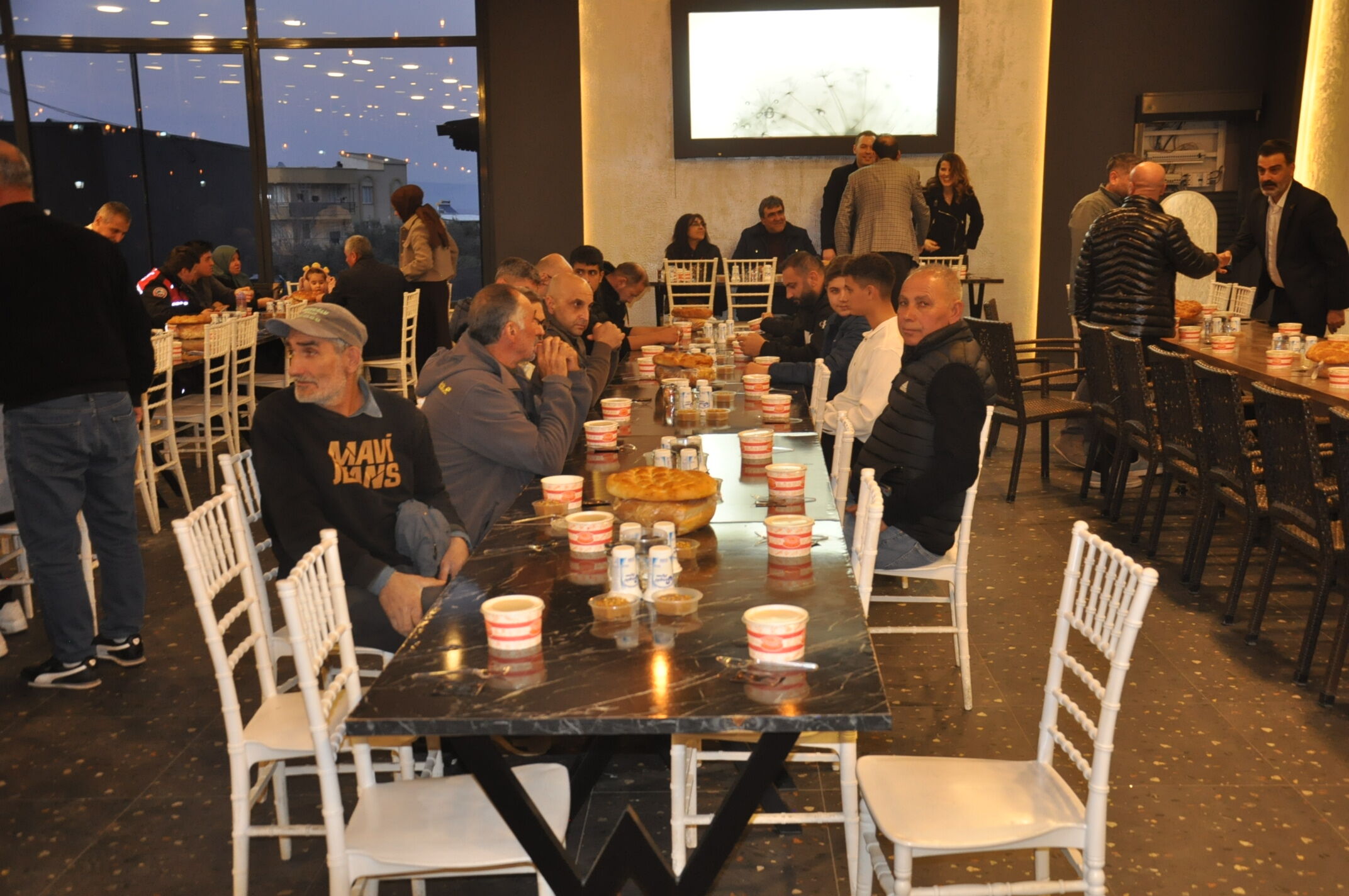 Huzur Inşaat Iftar (12)