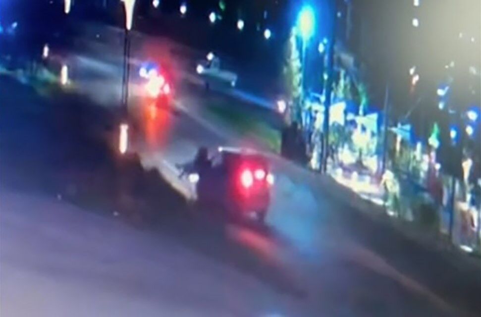 Iftira Dedi Ama Goruntuler Konustu Eski Esini Ve Oglunu Boyle Ezdi (2)