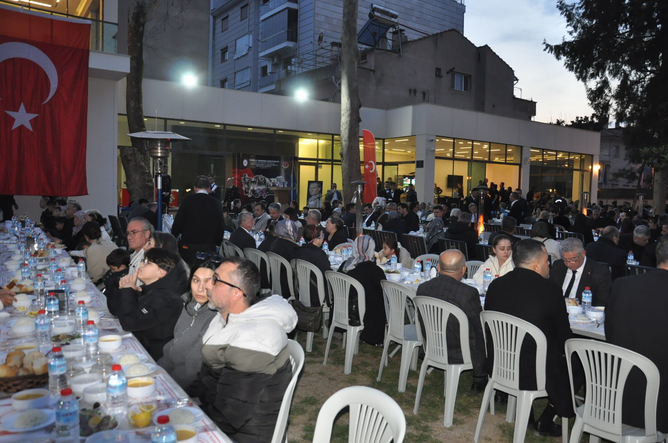 Jandarma Iftar Salihli (13)