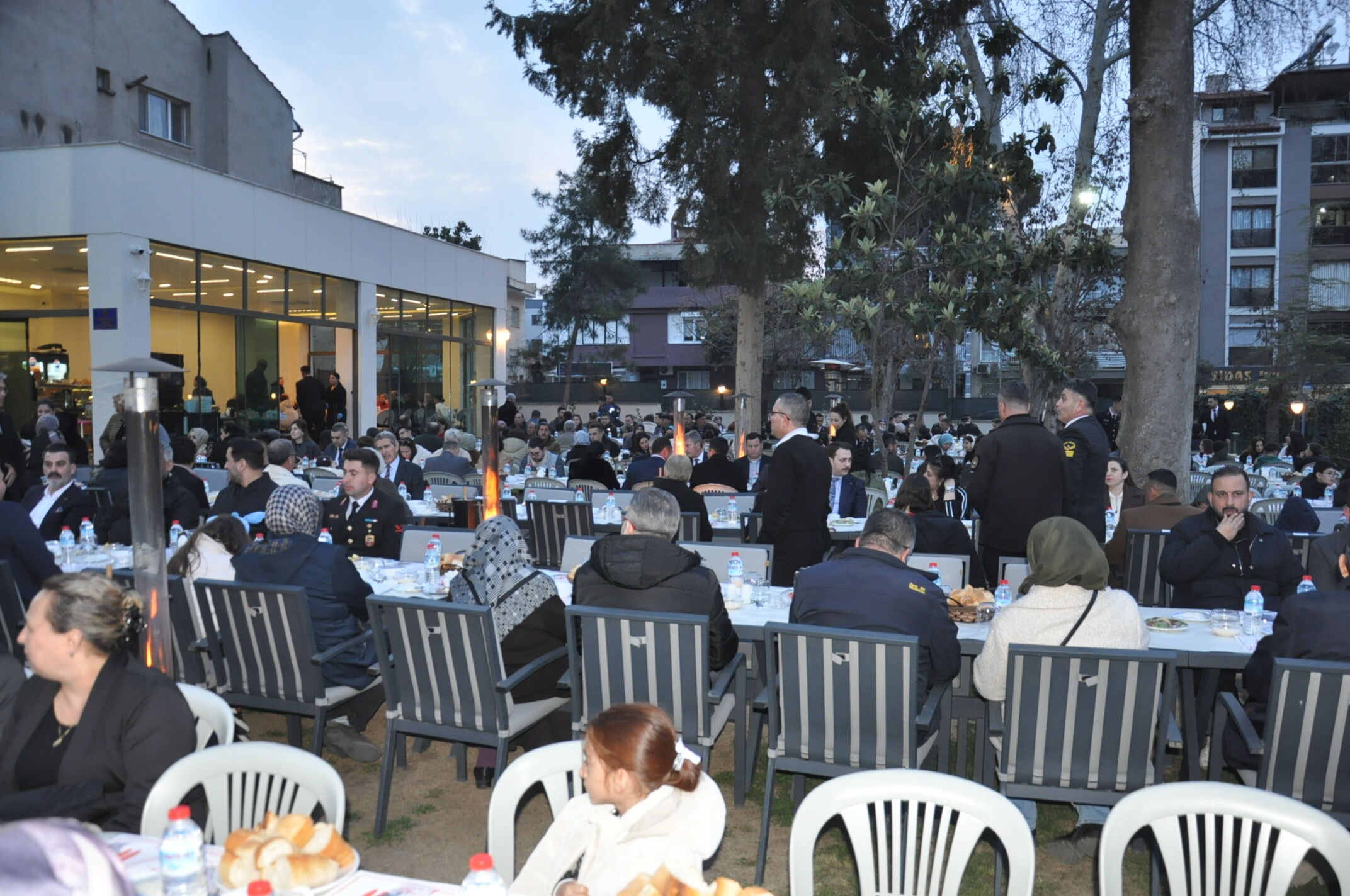 Jandarma Iftar Salihli (4)