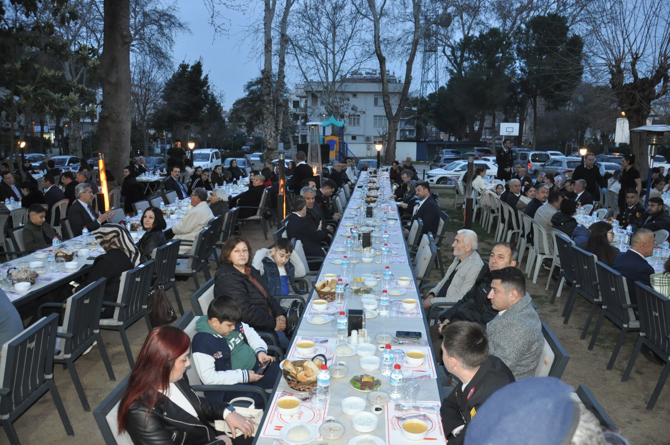 Jandarma Iftar Salihli (8)