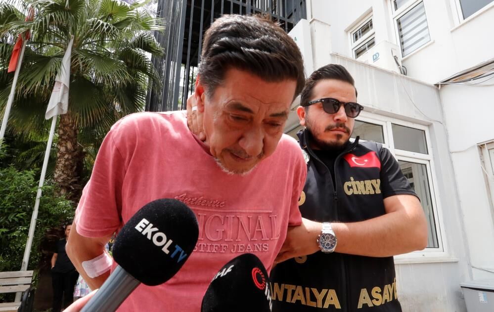 Kan Donduran Baba Cinayeti Oglunu Parkta 36 Bicak Darbesiyle Olduren Baba Muebbet Haps (1)