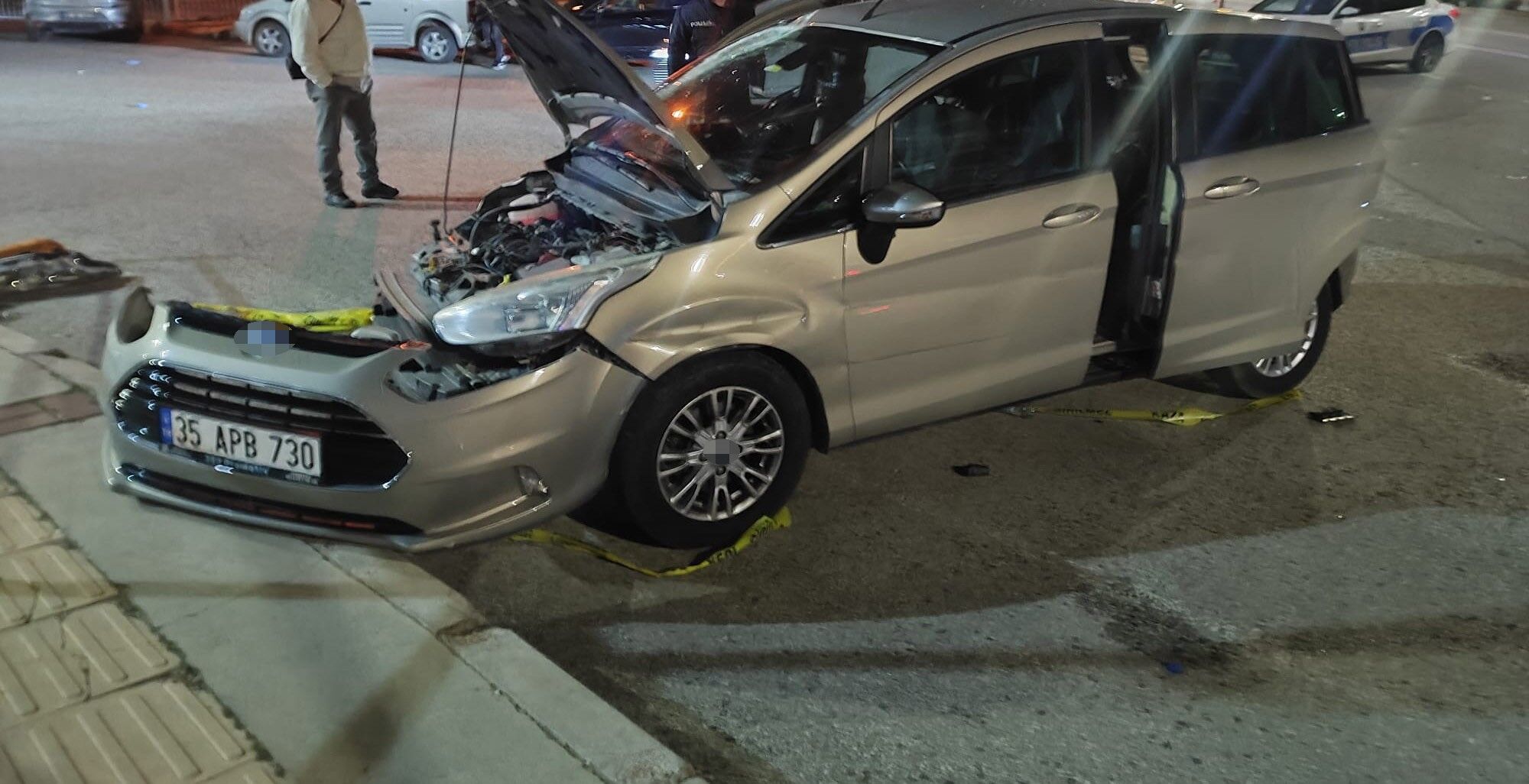 Kavsakta Can Pazari 31 Yasindaki Surucu Kurtarilamadi (4)