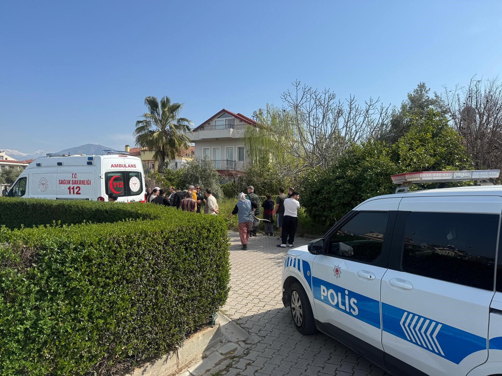 Kecileri Icin Cagirdigi Veteriner Buldu Yasli Kadin Bahcesinde Olu Bulundu (3)