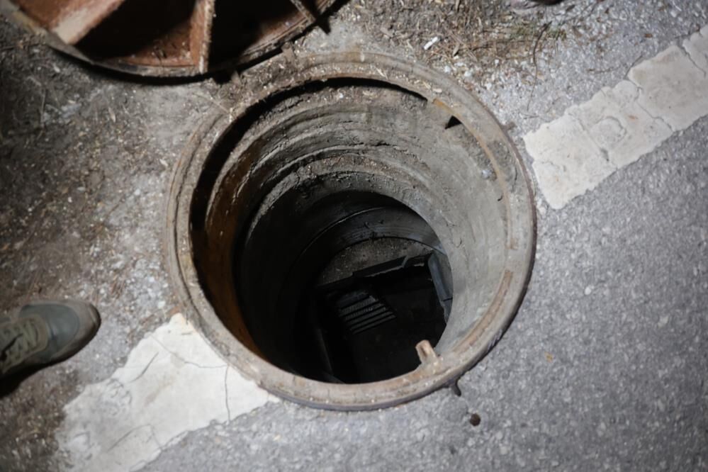 Kuyumcuda Korku Dolu Anlar Biber Gazi Siktilar Bilezikleri Alip Kactilar (1)-1