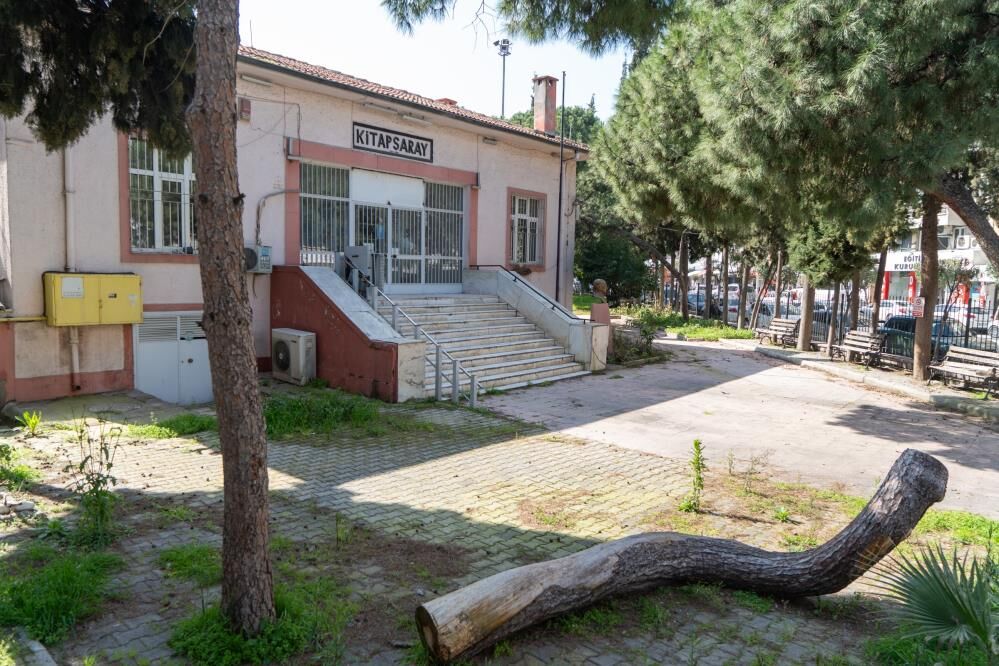 Manisa Kitapsaray (1)-1