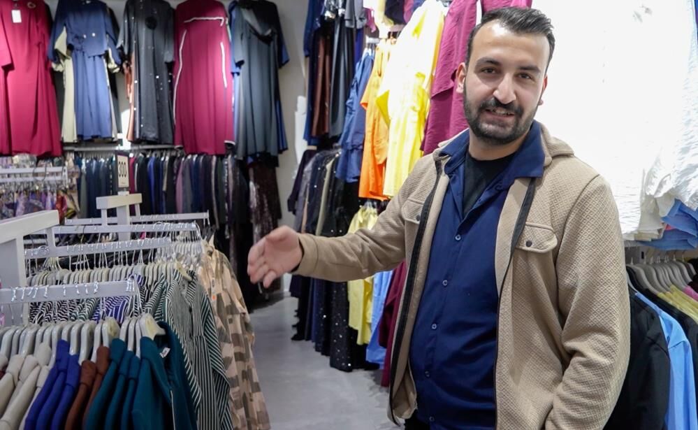 Manisada Esnafin Mudahalesi Bebegi Hayata Bagladi O Anlar Kamerada (3)