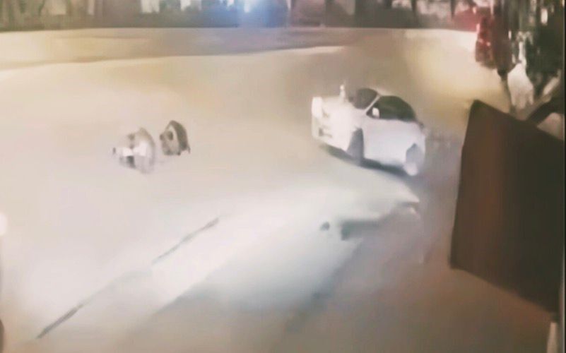 Motosikletli Genci Arkadan Yaklasip Vurdular Infaz Ani Kamerada (3)