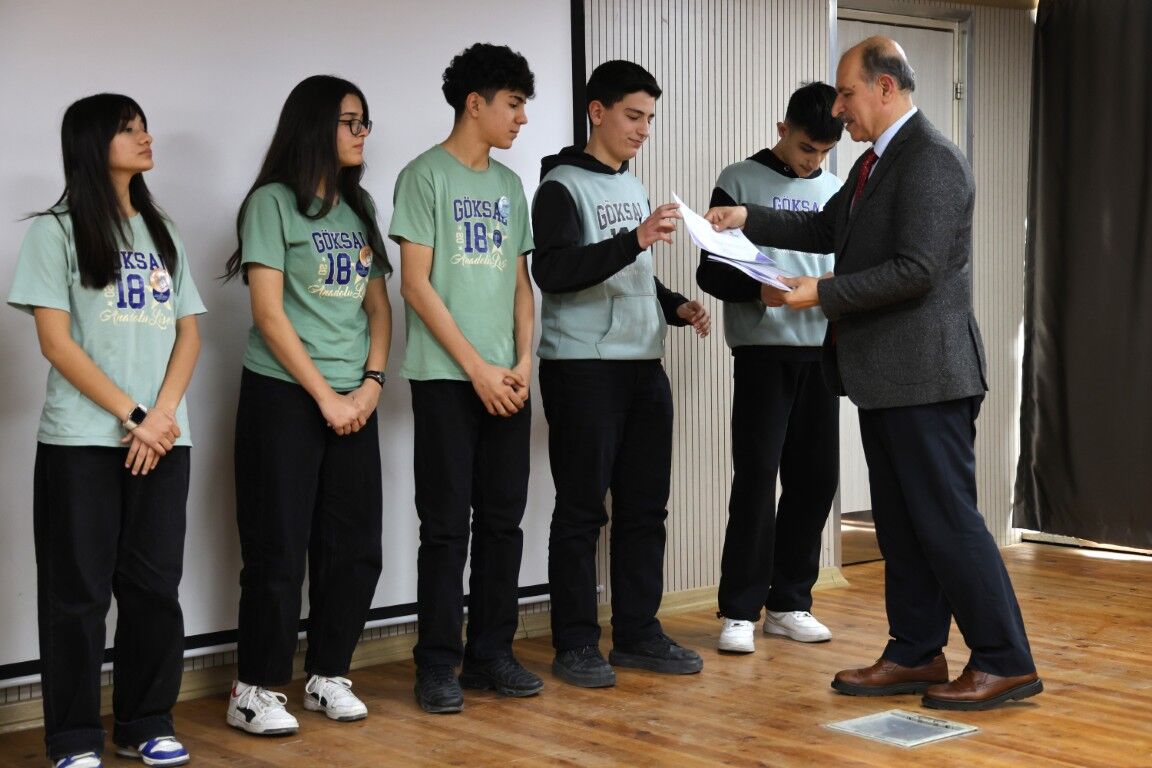 Ornek Uygulama 6 Okulda 429 Ogrenci Akran Zorbaligina Karsi Arabulucu Olarak Goreve Ba (4) (Orta)