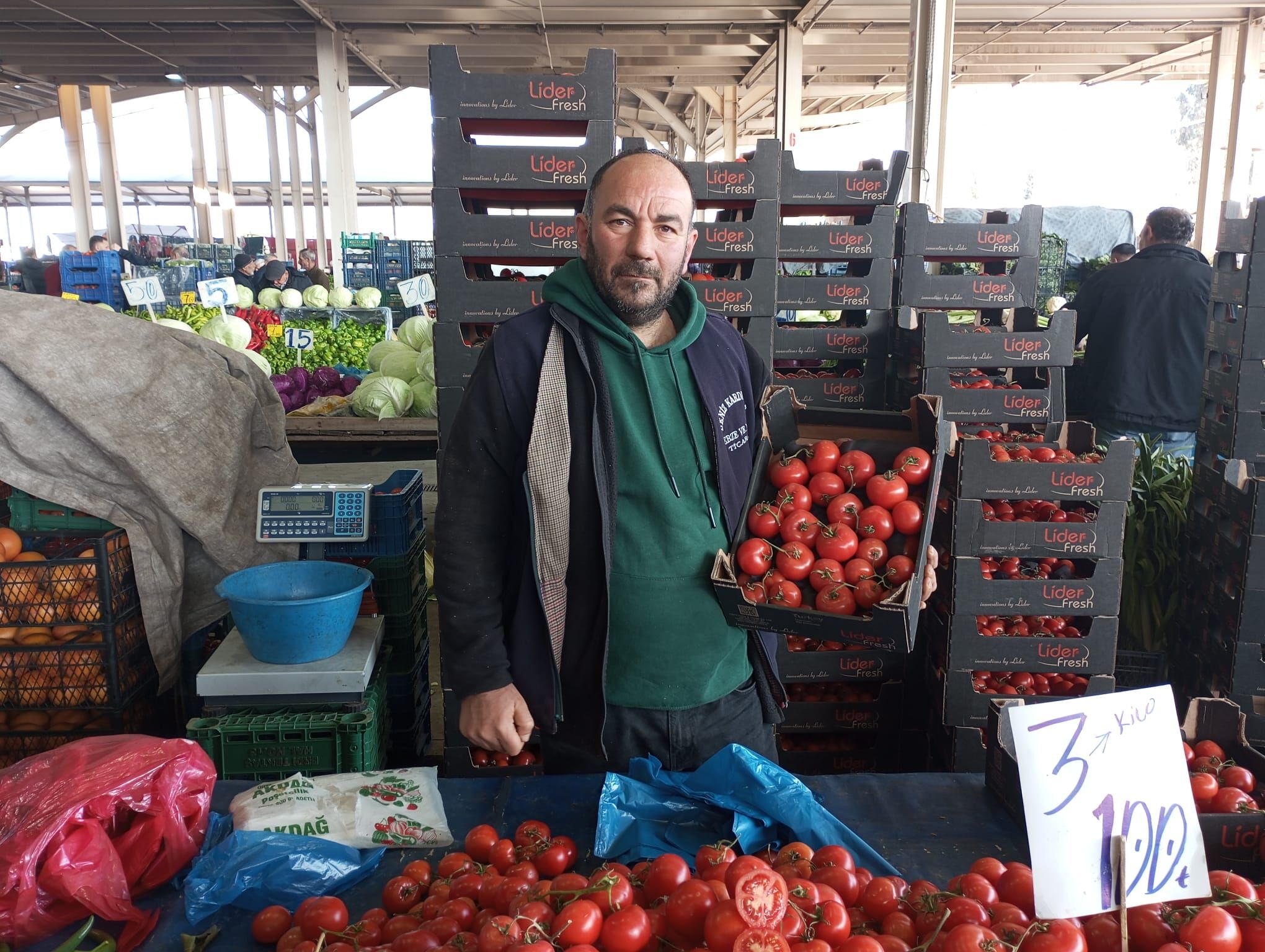 Pazar Sebze Meyve Salihli (5)