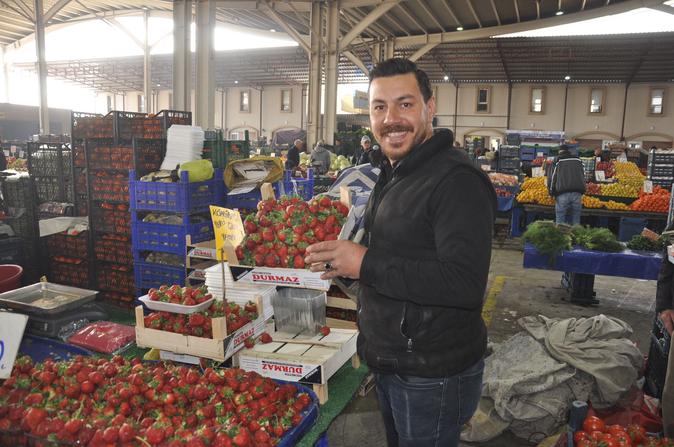 Sali̇hli̇ Pazar Yeri̇ Esnaf (16)