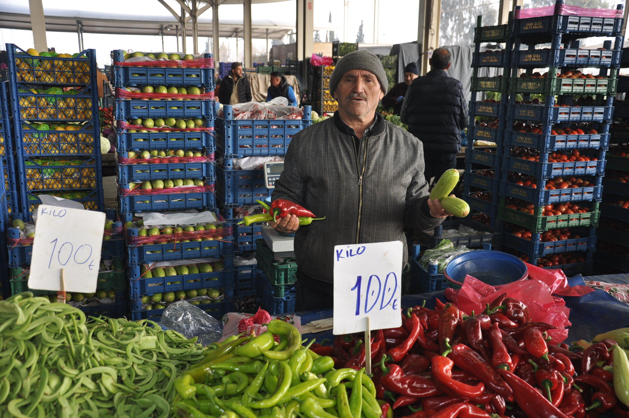 Sali̇hli̇ Pazar Yeri̇ Esnaf (8)