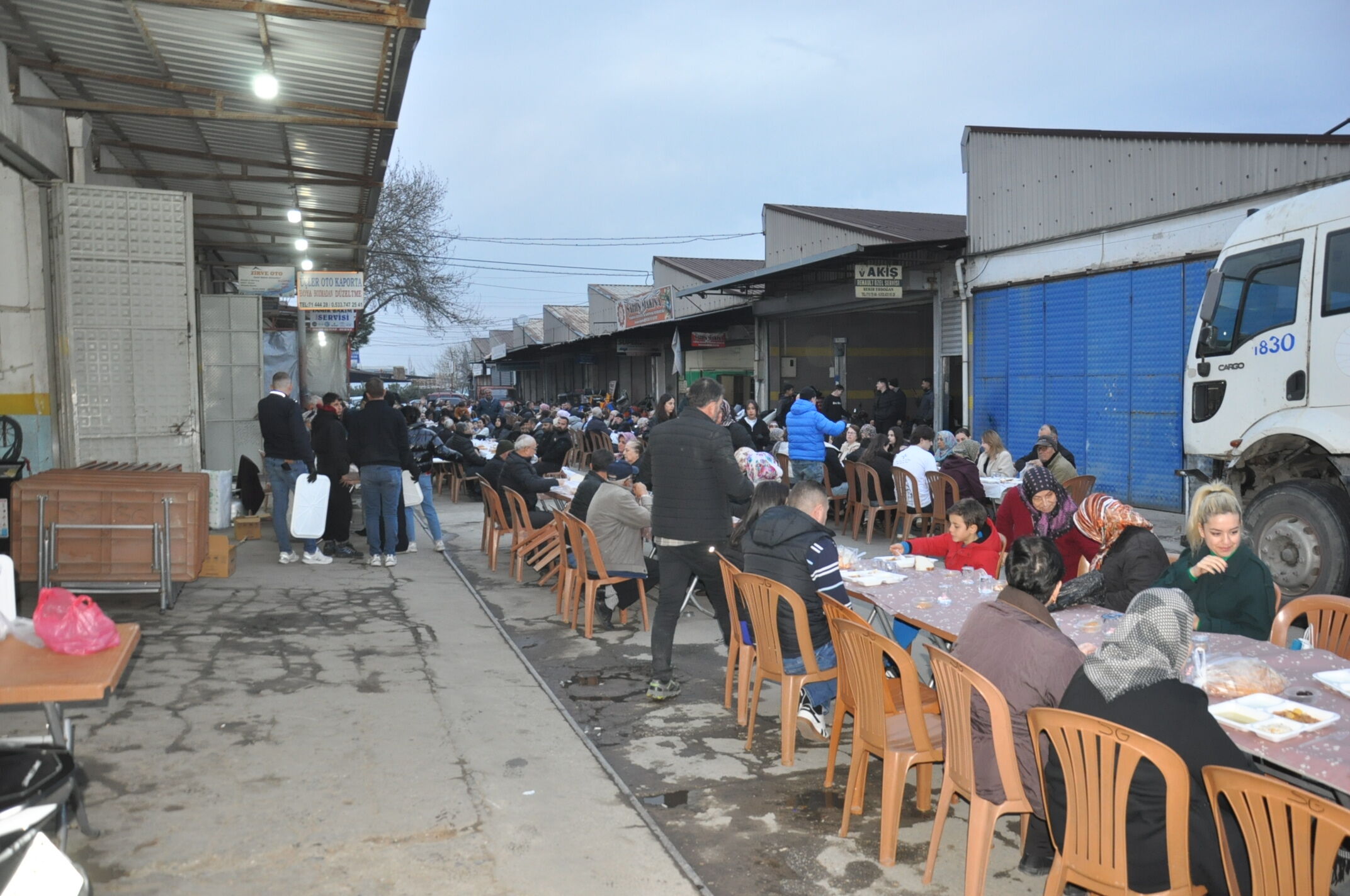 Salihli Sanayi Esnafı Iftar (11)