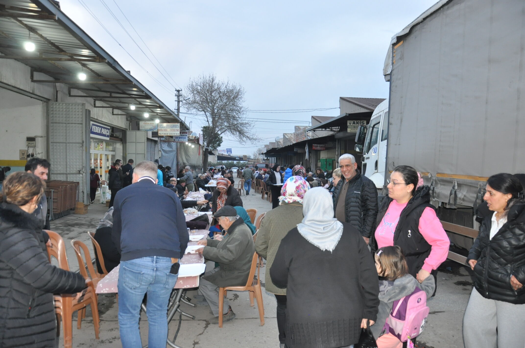 Salihli Sanayi Esnafı Iftar (8)