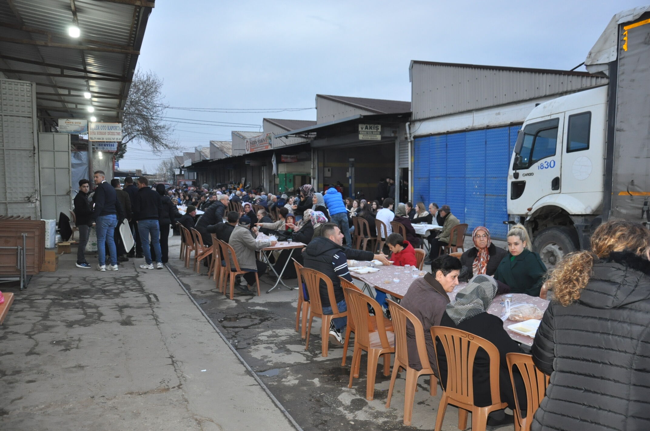 Salihli Sanayi Esnafı Iftar (9)