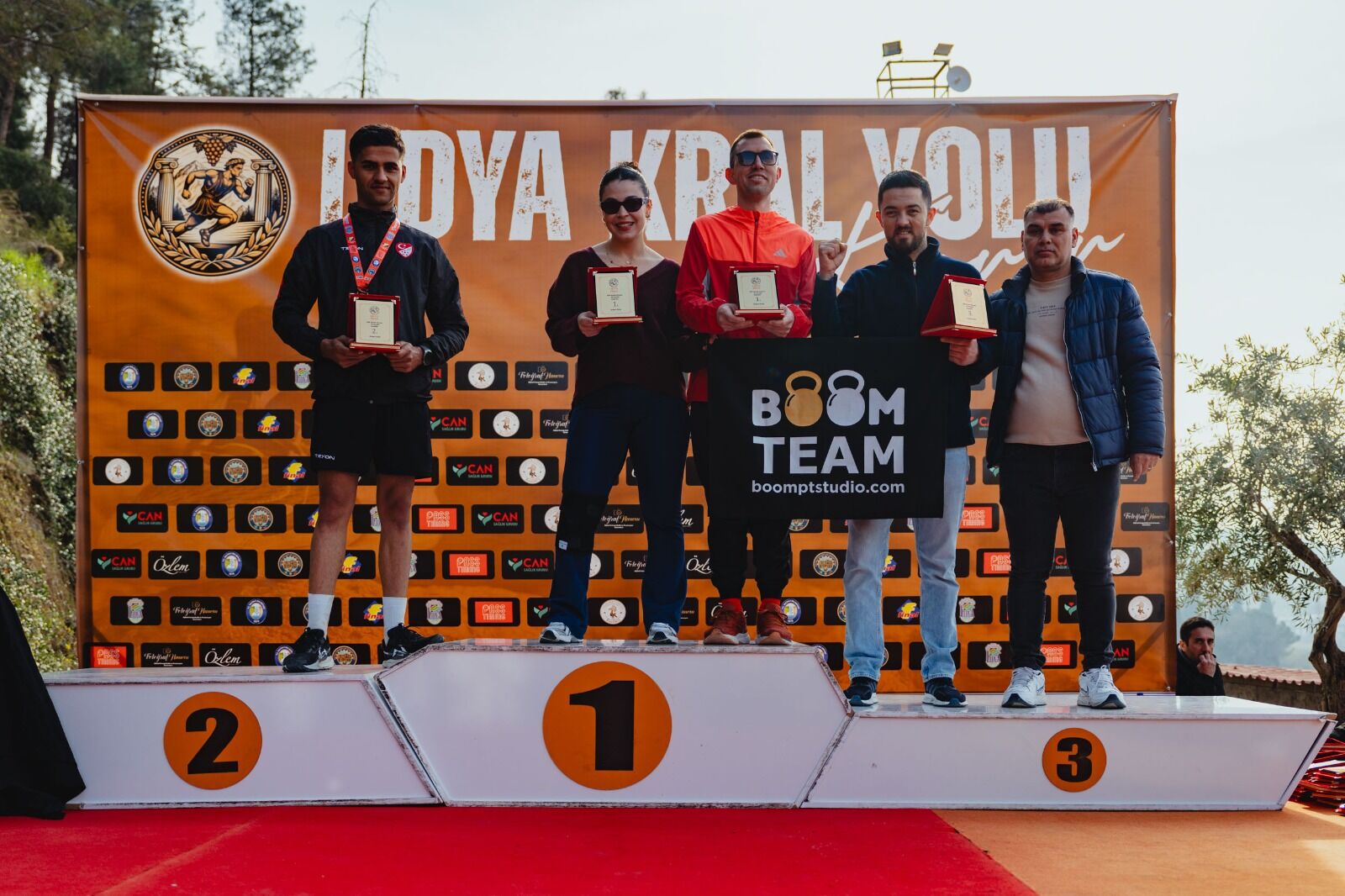 Salihli’de Spor Ve Tarih Iç Içe Lidya Kral Yolu Trail 600’Ü Aşkın Sporcuyu Ağırladı! (17)