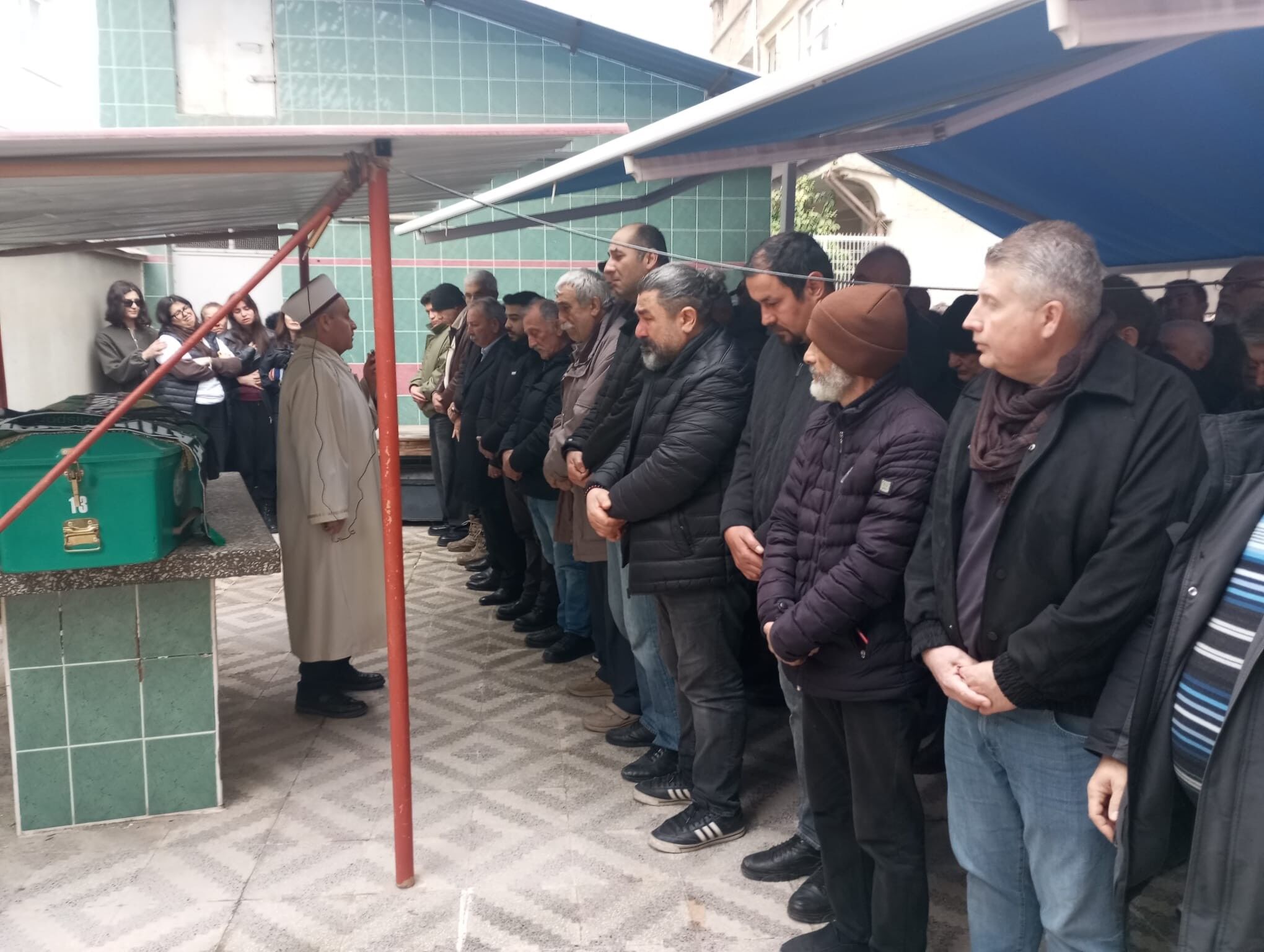 Salihlide Turk Futbolunun Sevilen Ismi Son Yolculuguna Ugurlandi (5)