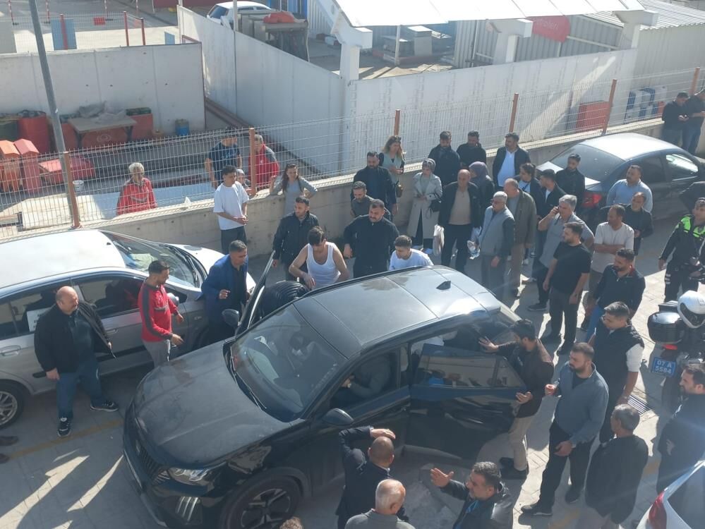 Saniye Saniye Kaydedildi Ayni Kisiye Ucuncu Silahli Saldiri Iki Kez Kurtuldu Ucuncusun (4)