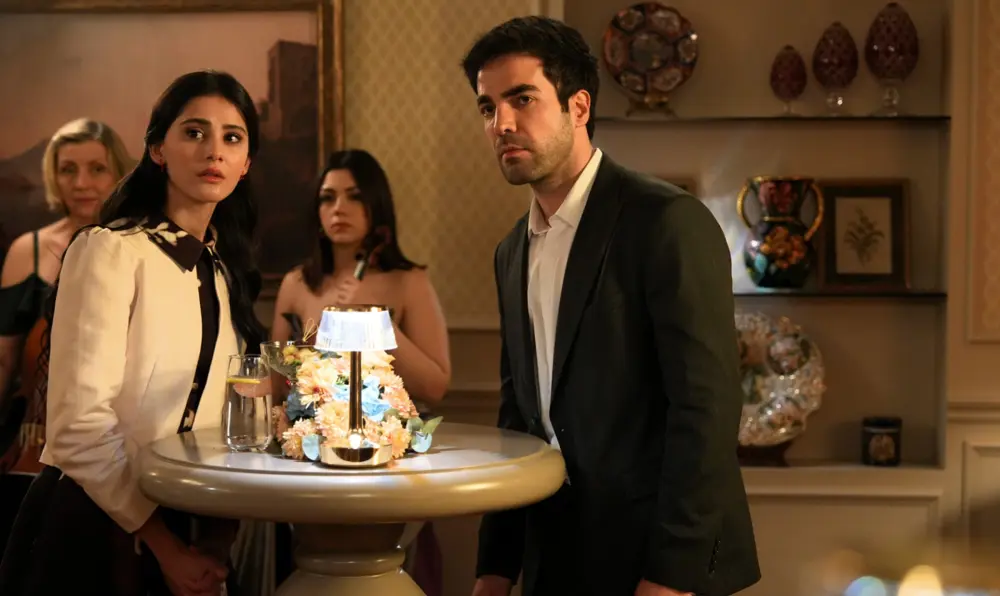 Sevdiğim Sensin Gerçekte Kimi Anlatıyor (1)