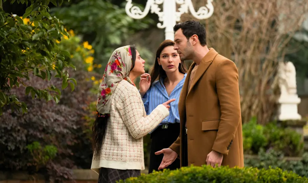 Sevdiğim Sensin Gerçekte Kimi Anlatıyor (2)