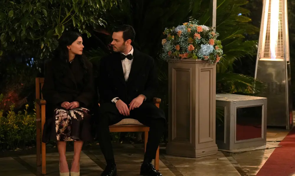 Sevdiğim Sensin Gerçekte Kimi Anlatıyor (3)