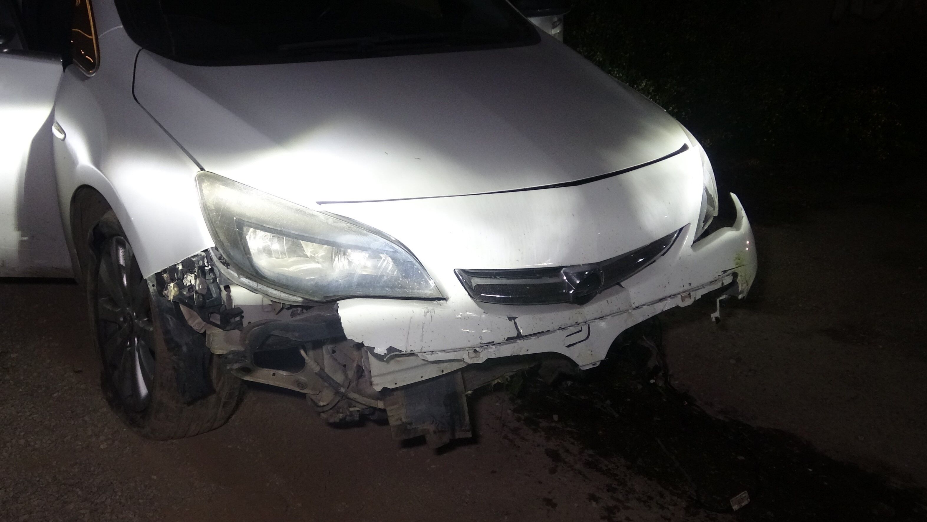 Surucunun Direksiyon Basinda Kriz Gecirmesi Korku Dolu Anlara Sebep Oldu Otomobil Park (1)-1